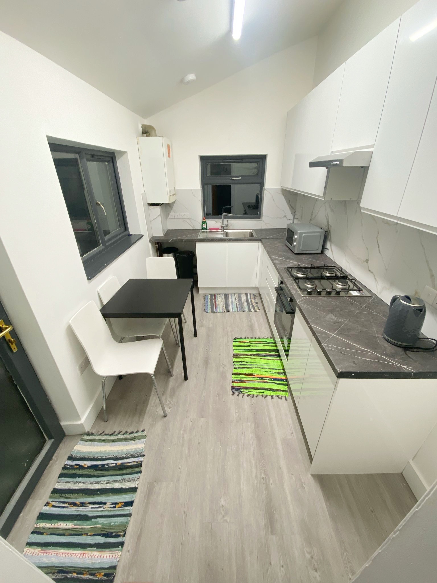 Bright Double Room in North London